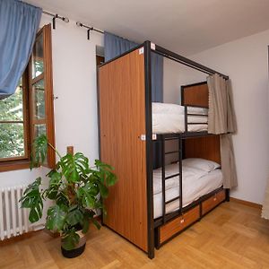 Gemenschappelijk Kamer Alleen voor Vrouwen